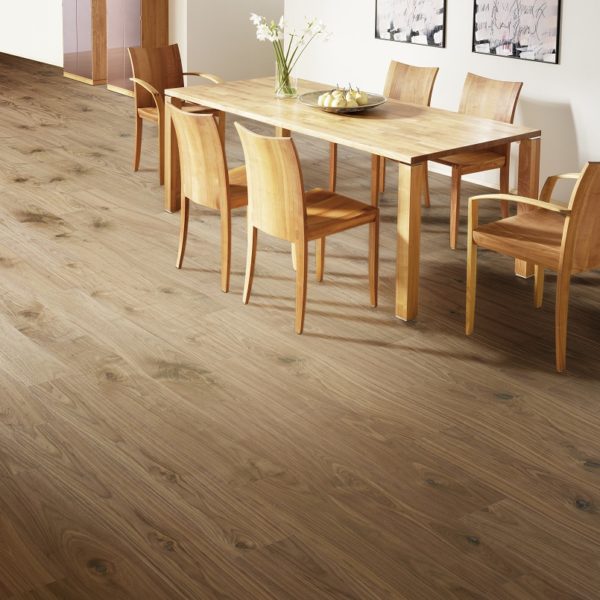 Tilo Uno Nuss Amerik Natur Geölt Alpin Ambiente